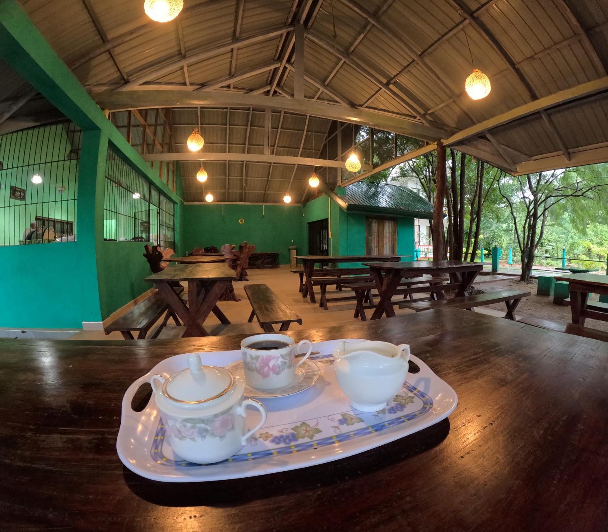 Spice Village Hotel & Restaurant Habarana Bagian luar foto
